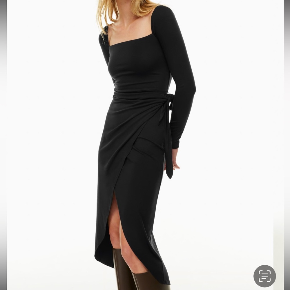 Aritzia Saturn Wrap Dress NEW Black Long Sleeve Sz Sm